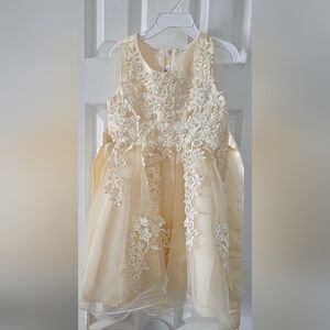 Champagne/Cream Floral Beaded Lace and Tulle Tea Length Dress. Sz 4 w. Bolero
